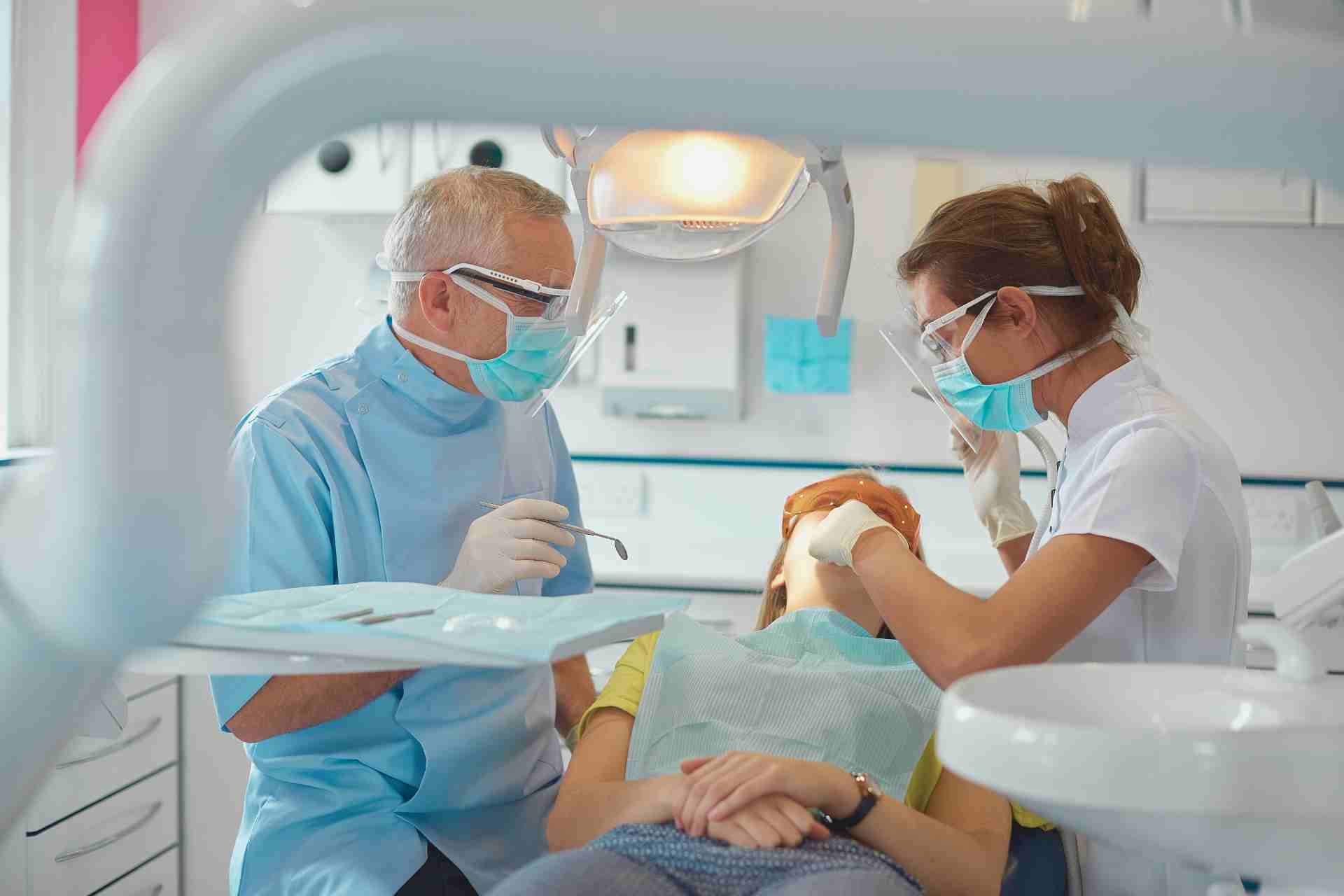 Dentist in Phoenix, AZ